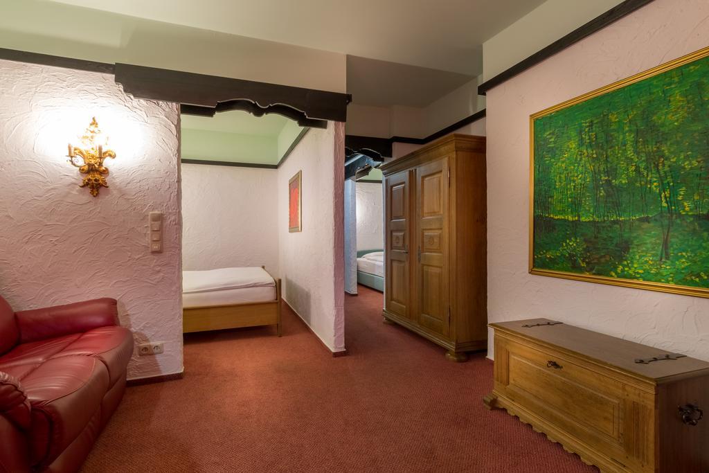Contel 3* Darmstadt